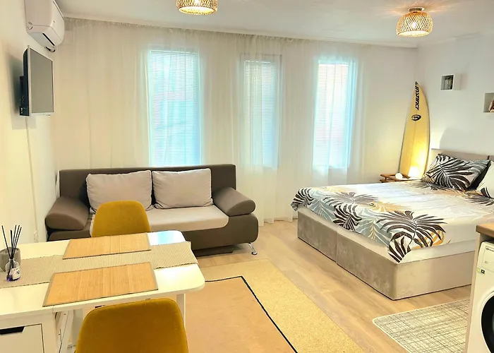 Aloha アパート ブルガス